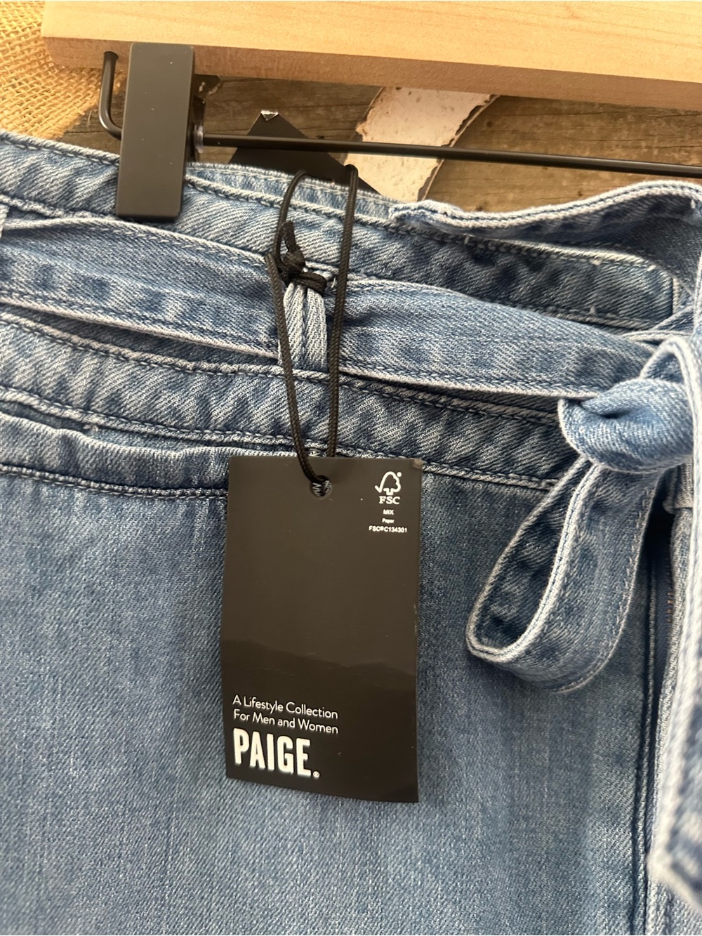 Paige Anessa Wide Leg Tie-Waist Denim Jeans - Blue size 31 NWT - Picture 2 of 11